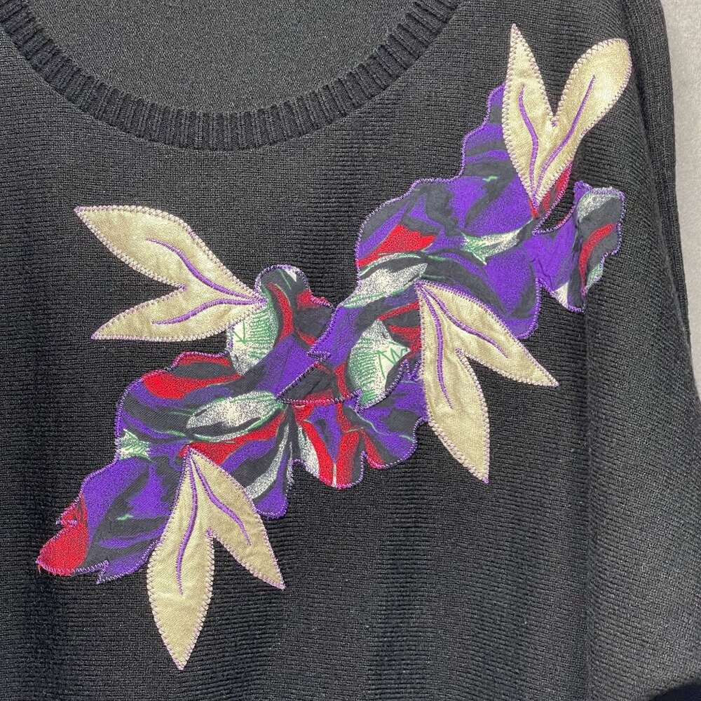 Taji Of Paris Vintage Black Sweater L Bold Embroidered Floral Leaf Lightweight - Picture 2 of 7